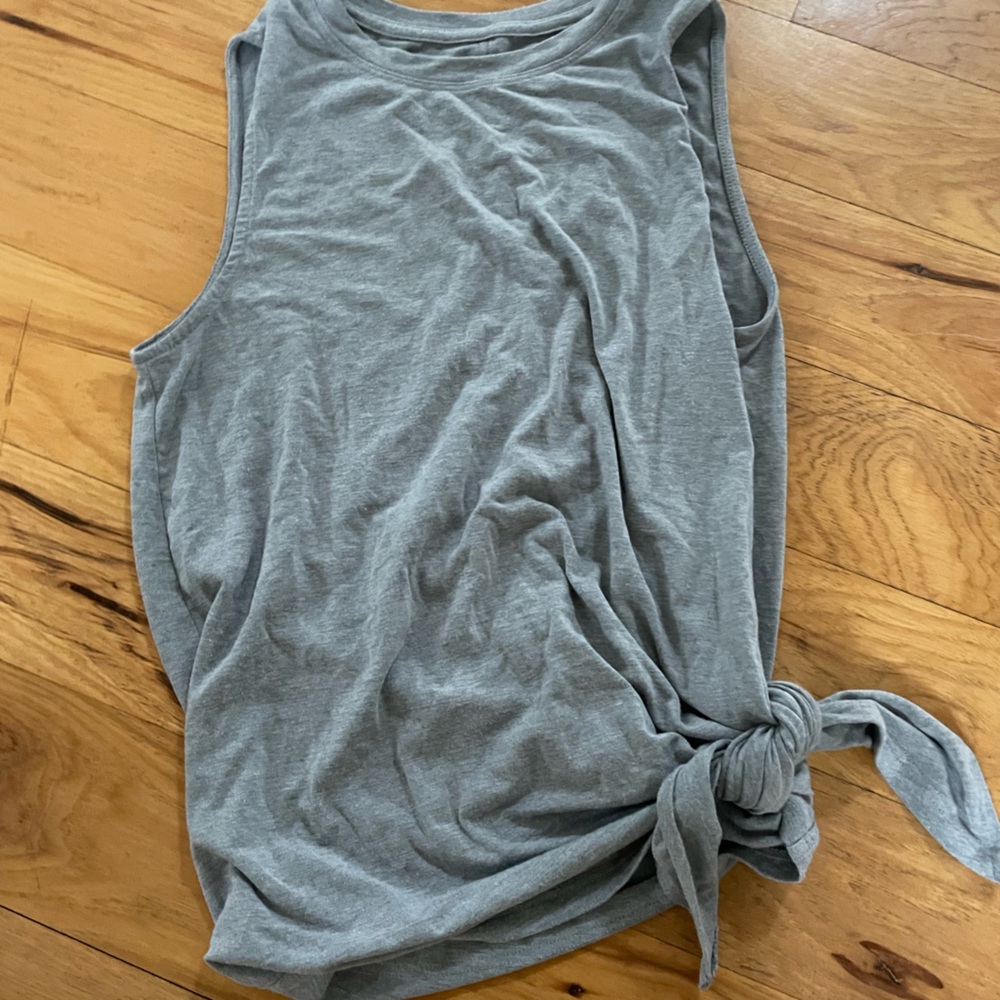 Athletic top